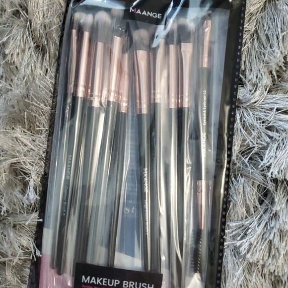 MAANGE Makeup Brushes Pro Pink Brush Set Powder Ey - Picture 3 of 3